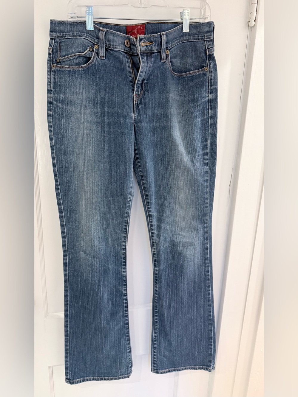 Levi 515 Boot Cut 31" Inseam Size 8L